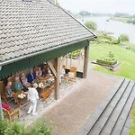 Szálloda Veertien Dieren