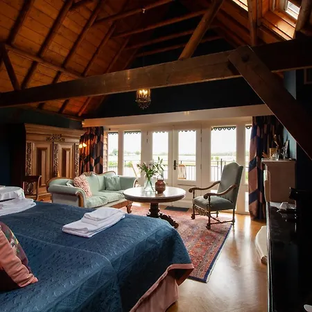 Veertien Hotel 3*