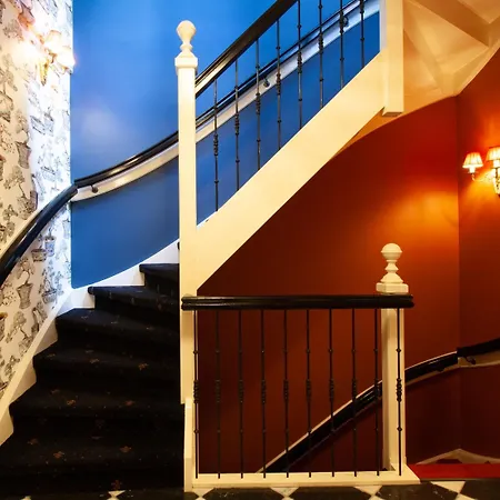 Veertien 호텔 디렌