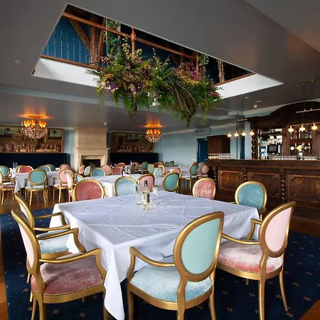 Veertien Hotel