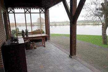Veertien 3* Dieren